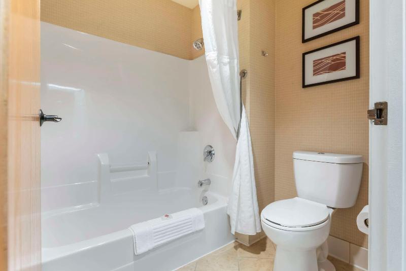 Comfort Inn & Suites Black River Falls I-94 image