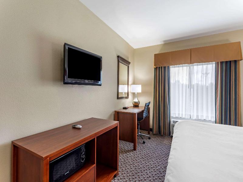 Comfort Inn & Suites image