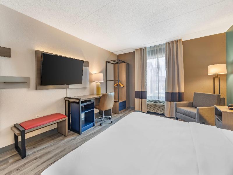 Comfort Inn & Suites Cookeville image