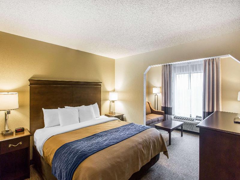 Comfort Inn & Suites Cookeville image