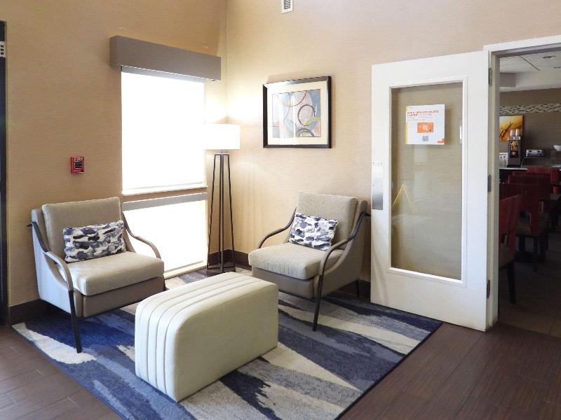 Comfort Suites North image