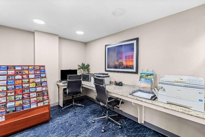 Comfort Suites Mobile East Bay image