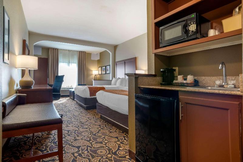 Comfort Suites Mobile East Bay image