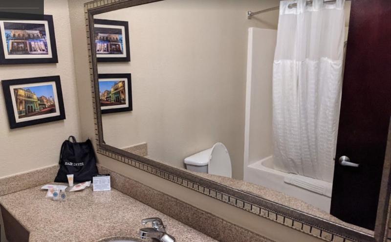 Comfort Suites Mobile East Bay image