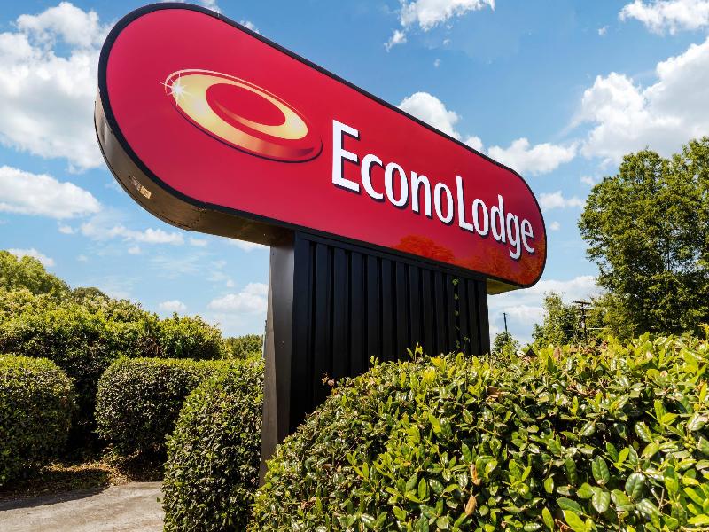 Econo Lodge Research Triangle Park image