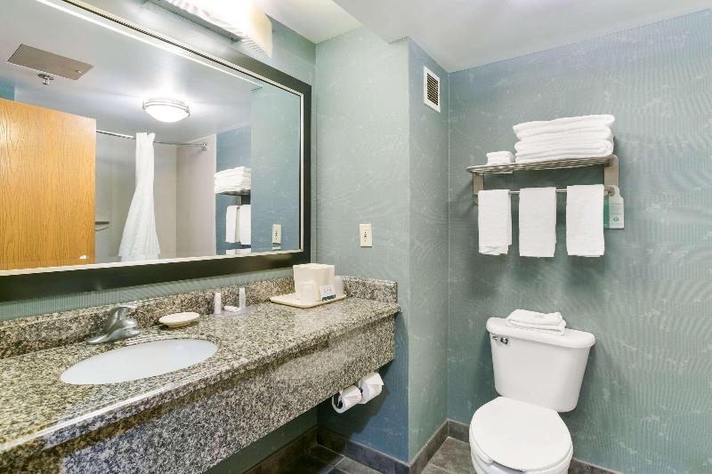 Quality Inn Suites Bel Air I 95 Exit 77a image