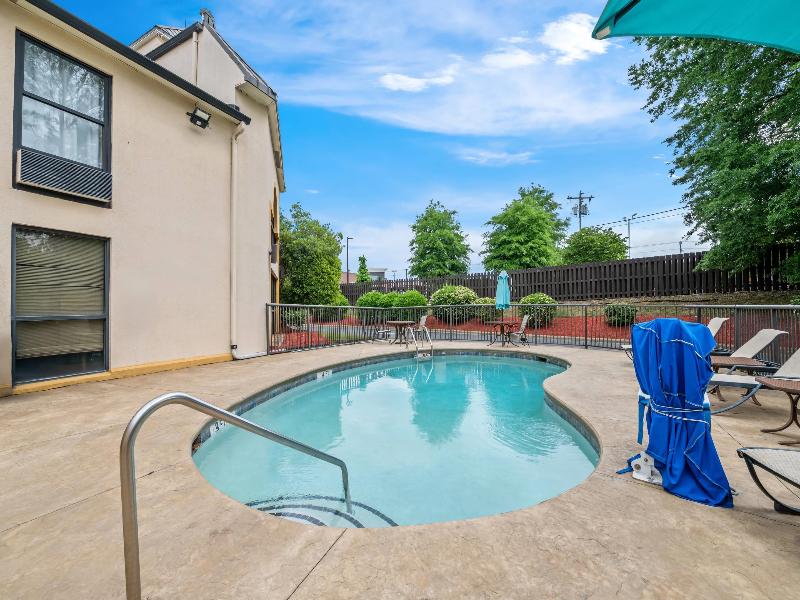 Quality Inn at the Park image