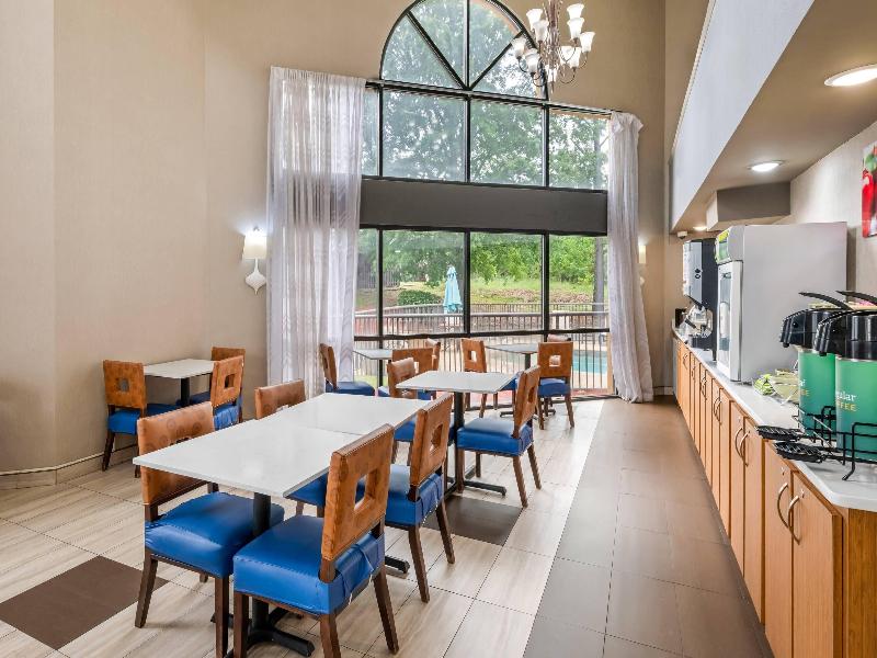 Quality Inn at the Park image