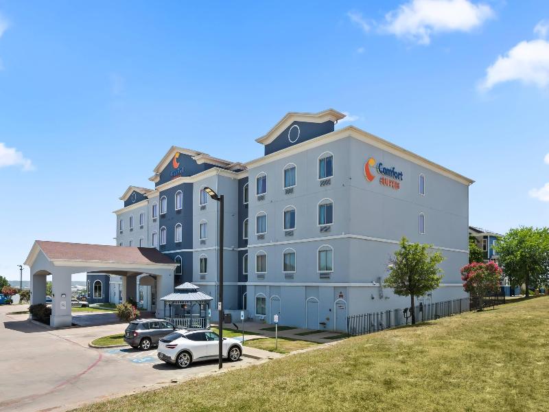 Comfort Suites Lake Worth image