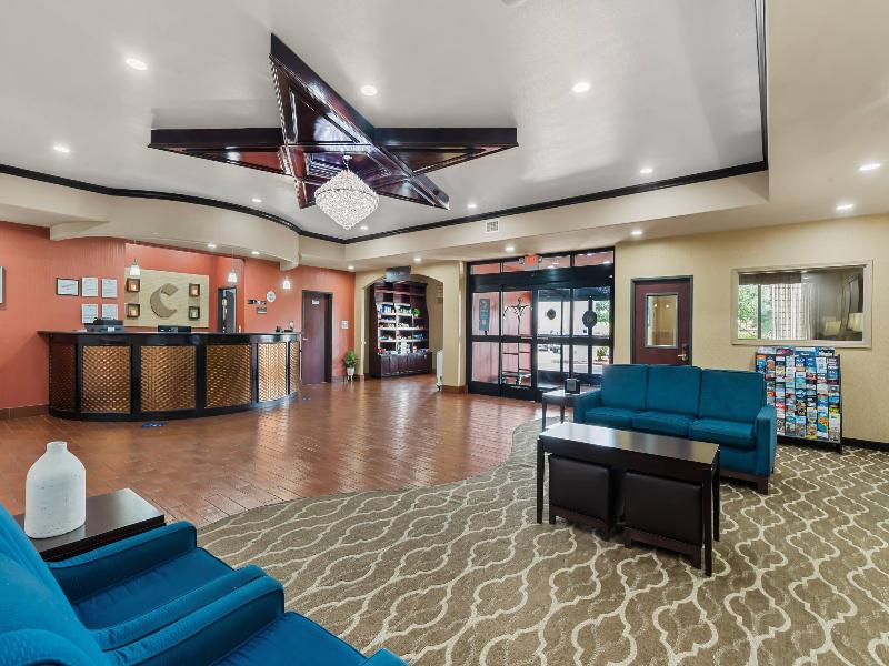 Comfort Suites Lake Worth image