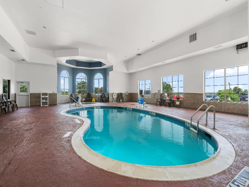 Comfort Suites Lake Worth image