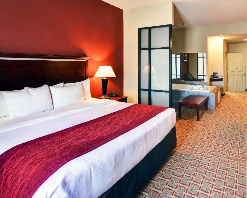 Comfort Suites Lake Worth image