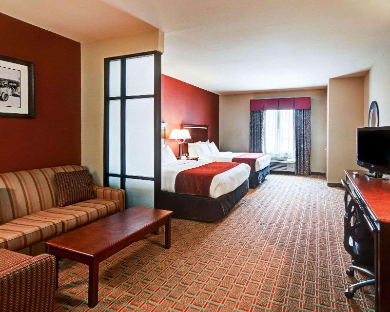 Comfort Suites Lake Worth image