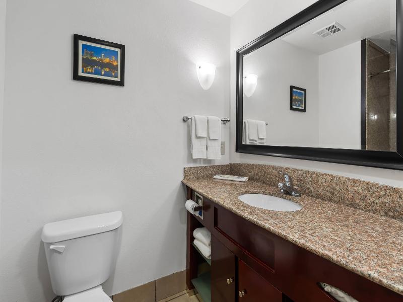 Comfort Suites Lake Worth image