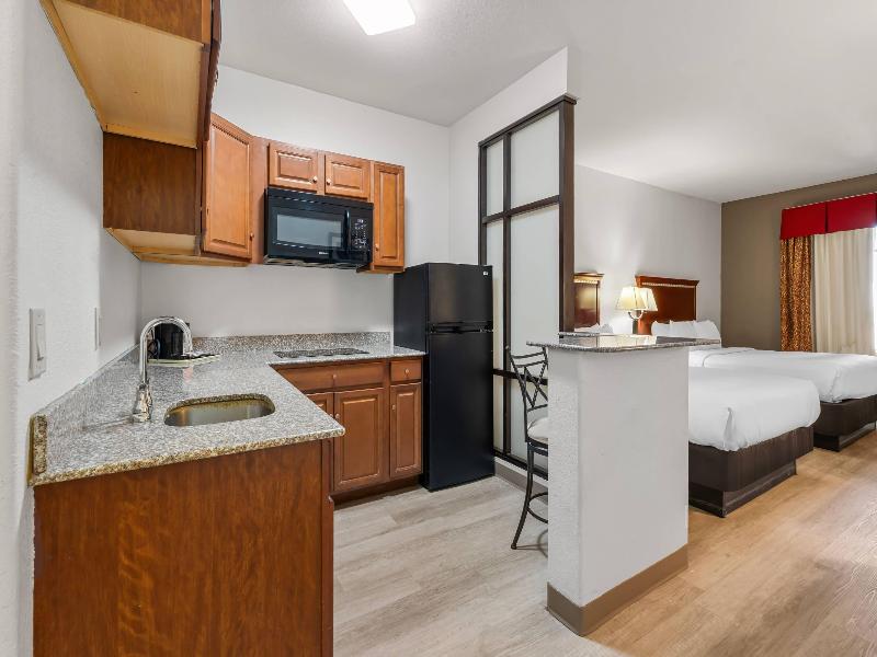 Comfort Suites Lake Worth image