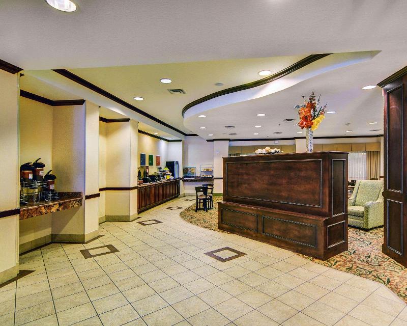 Hotel Comfort Suites Fort Worth South