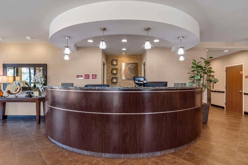 Comfort Suites Greenwood image