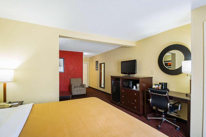 Hotel Quality Inn & Suites Hagerstown Area