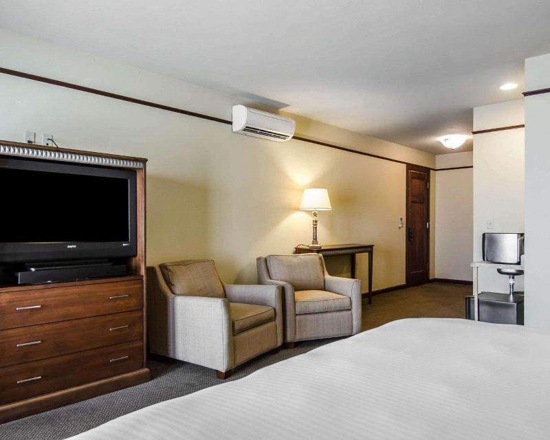 1929 Hotel Seville image