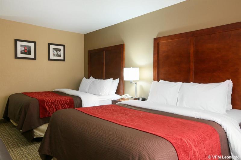 Comfort Inn & Suites Leeds I-20 image