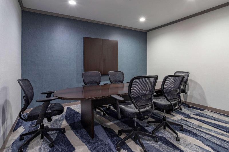 Comfort Suites Natchitoches image