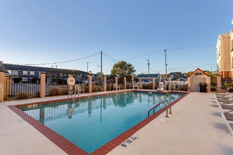 Comfort Suites Natchitoches image