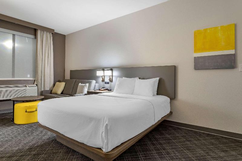Comfort Suites Natchitoches image