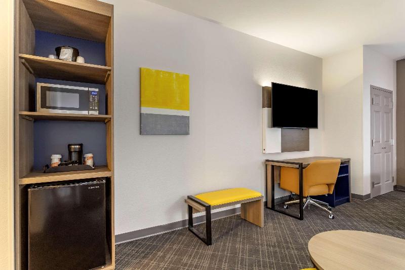 Comfort Suites Natchitoches image