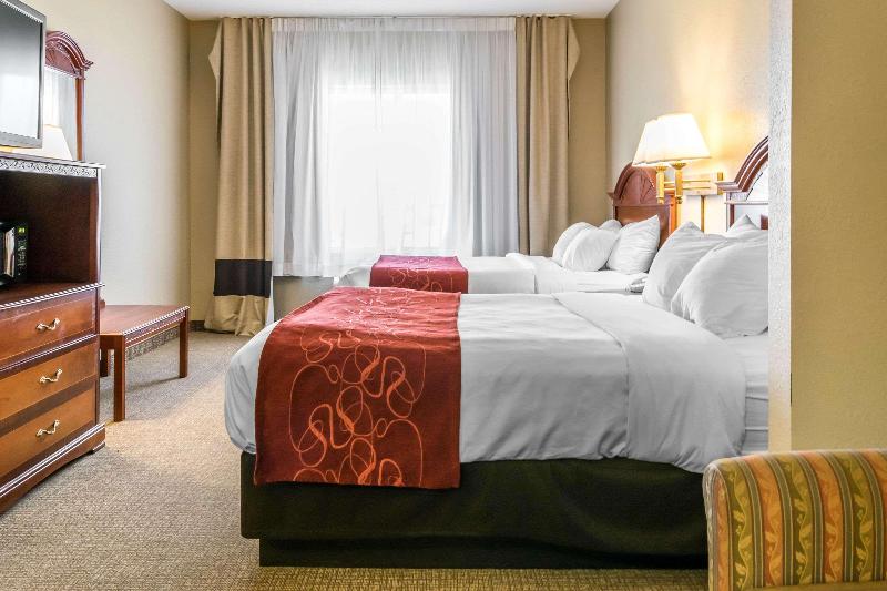 Comfort Suites Owensboro Area image