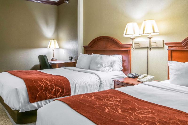 Comfort Suites Owensboro Area image