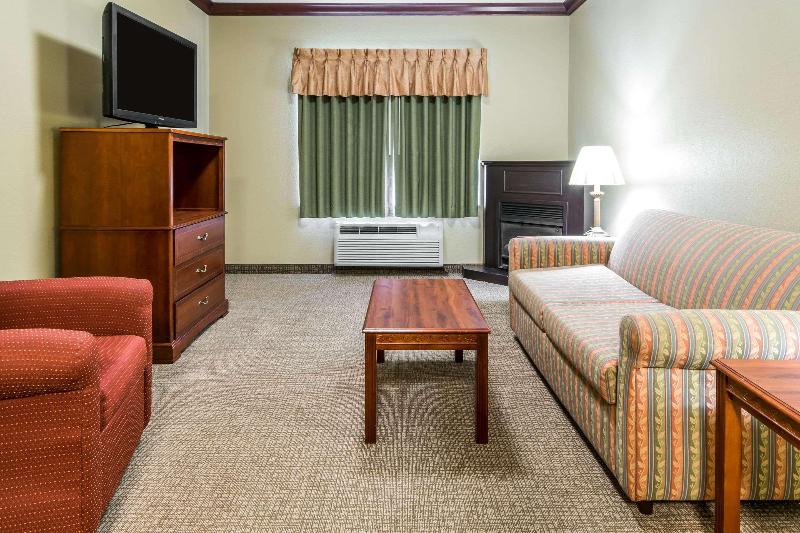 Comfort Suites Owensboro Area image