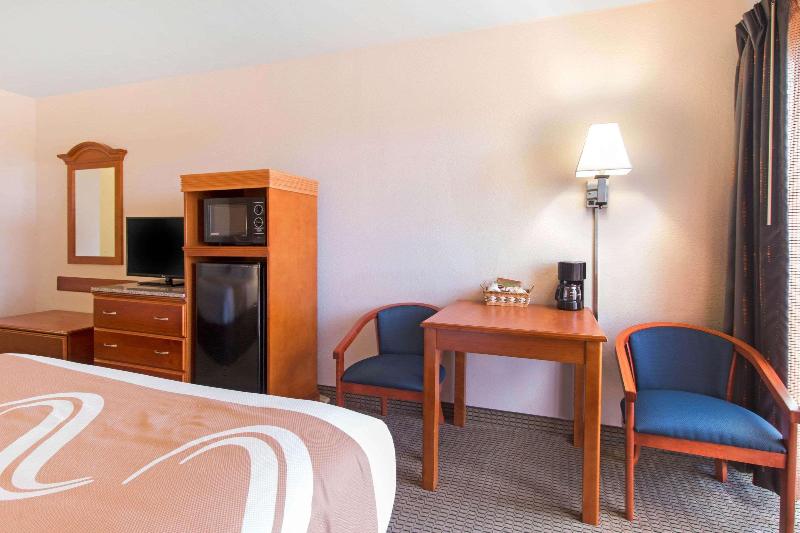 Quality Inn & Suites Crescent City Redwood Coast image