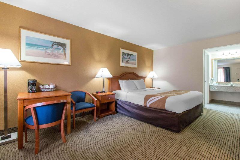 Quality Inn & Suites Crescent City Redwood Coast image