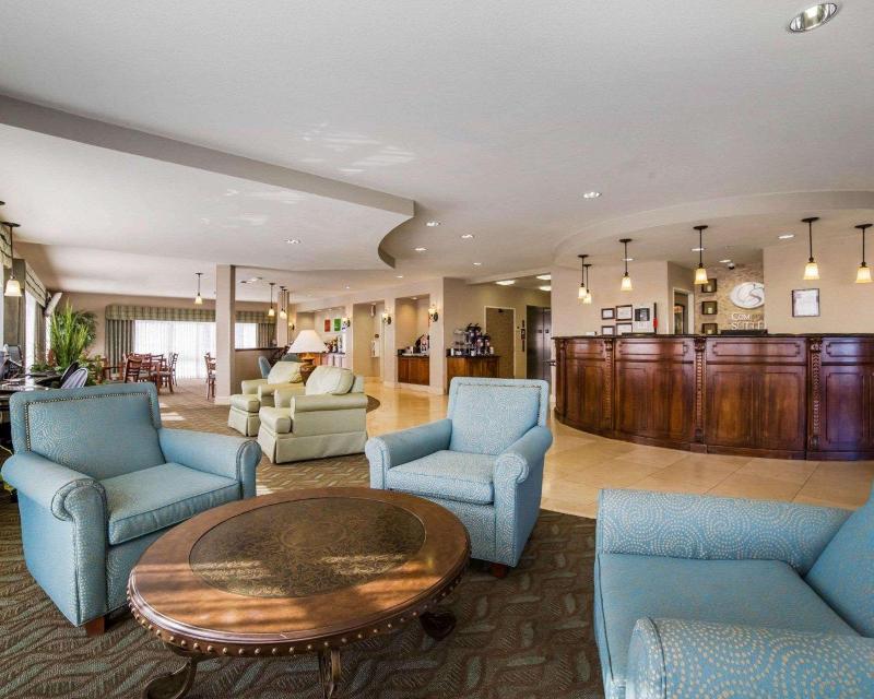 Comfort Suites Fernley image
