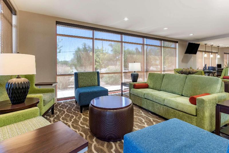 Comfort Suites Fernley image