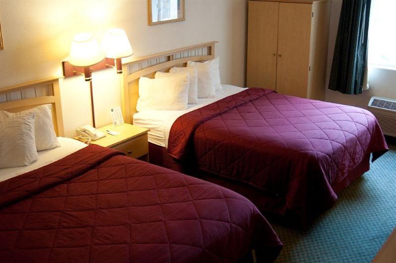 Comfort Inn & Suites Lamplighter