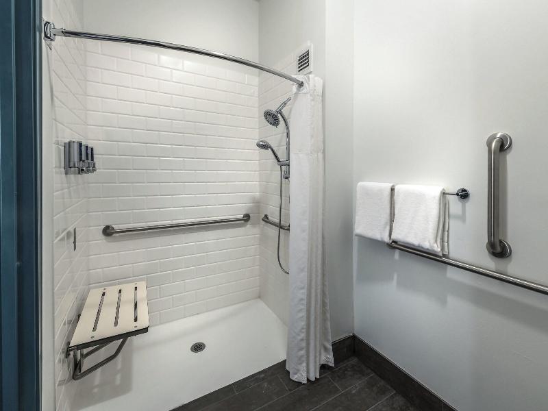 Four Points By Sheraton Anchorage Downtown image