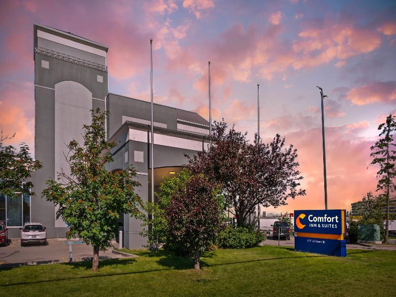 Comfort Inn & Suites Calgary Airport South