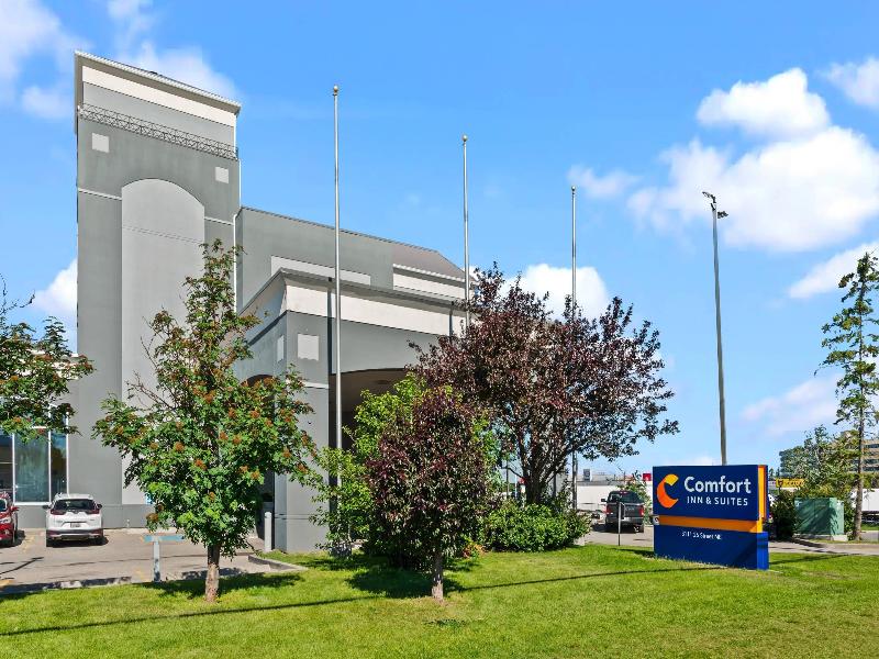 Comfort Inn & Suites Calgary Airport South