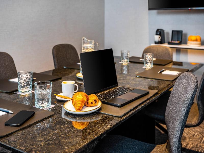 Hotel Royal William, an Ascend Collection hotel image