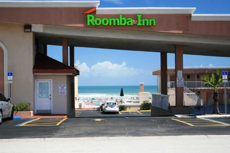 Roomba Inn AND Suites Daytona Beach