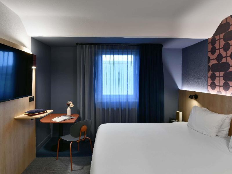 ibis Styles Charleroi Airport Aero 44 image