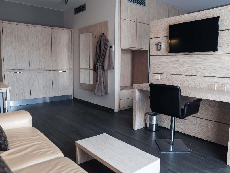 ibis Styles Charleroi Airport Aero 44 image
