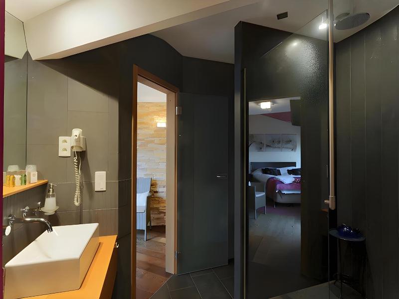 BEST WESTERN Les Myrtilles image