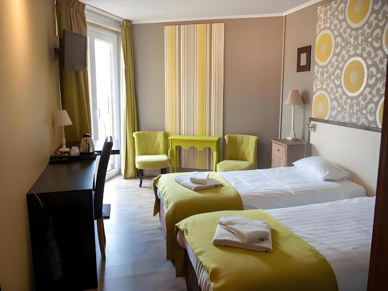 BEST WESTERN Les Myrtilles image