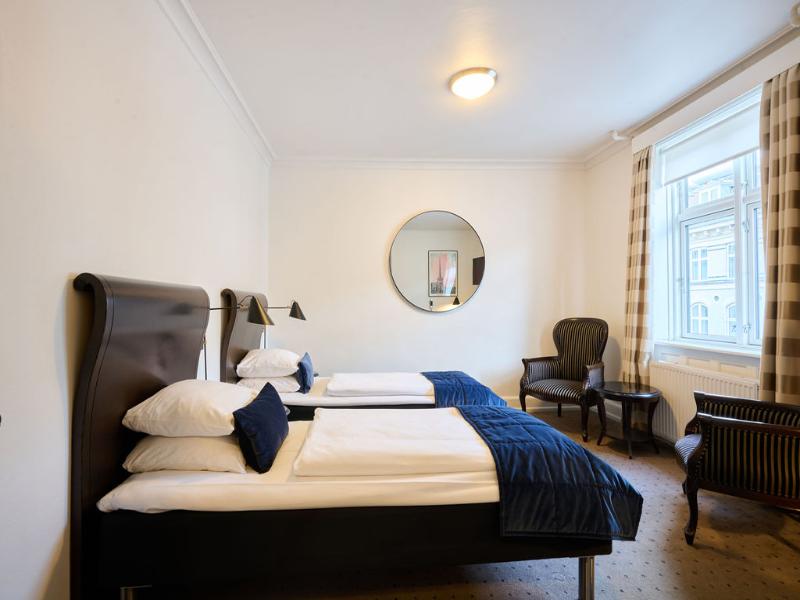Best Western Hotel Hebron image