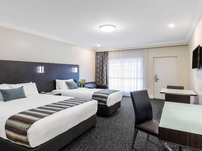 Mercure Goulburn — general view
