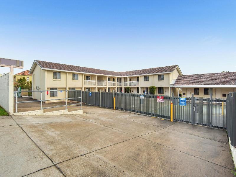 Sunnybank Star Hotel & Apartments image
