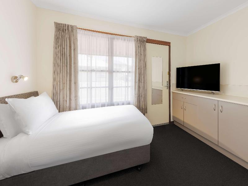 Best Western Olde Maritime Motor Inn image