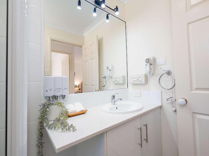Best Western Tuscany on Tor Motor Inn image